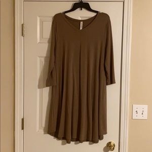 NWOT brown dress